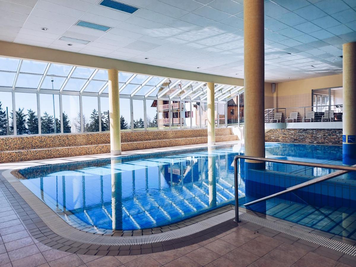 Pohorje Village Wellbeing Resort - Forest Apartments Videc Hočko Pohorje Eksteriør billede