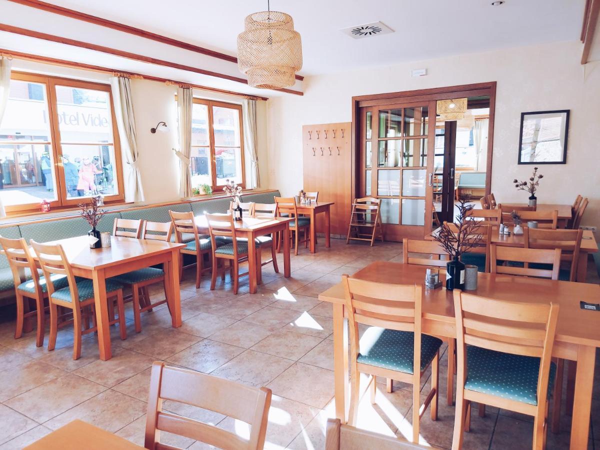 Pohorje Village Wellbeing Resort - Forest Apartments Videc Hočko Pohorje Eksteriør billede